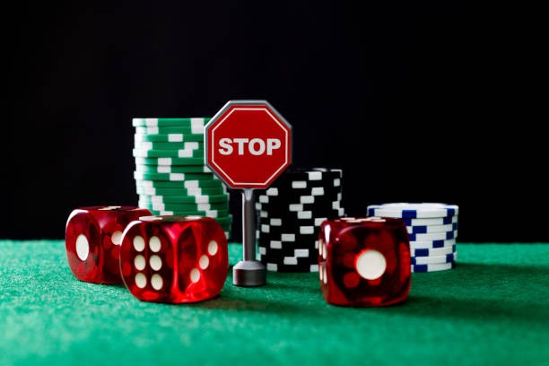 Live roulette table with dealer and players