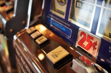 Roulette betting layout with chip placement
